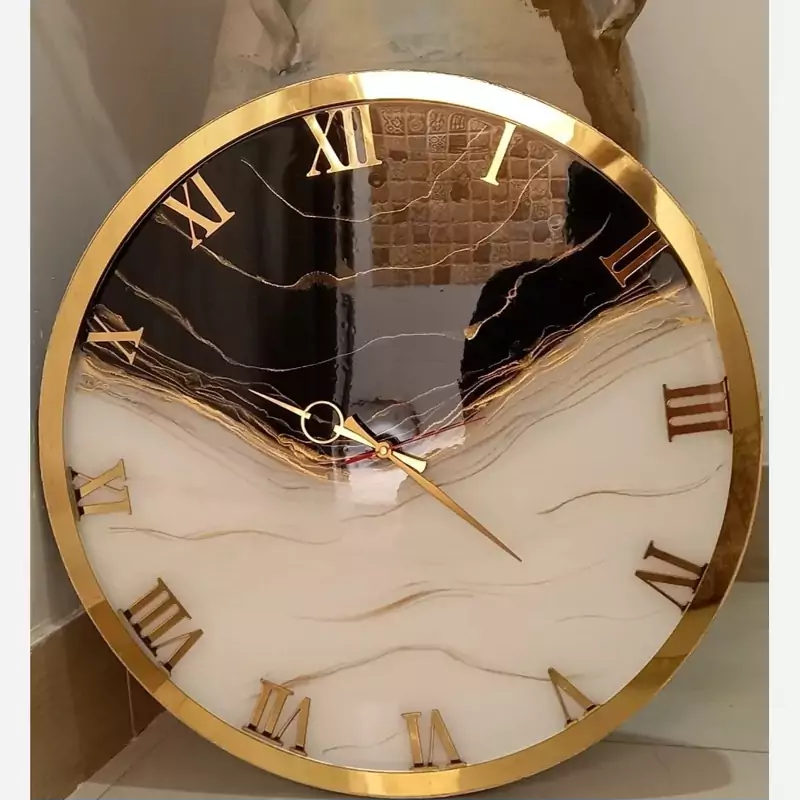 ساعت دیواری رزینی شیک قطر ۴۰