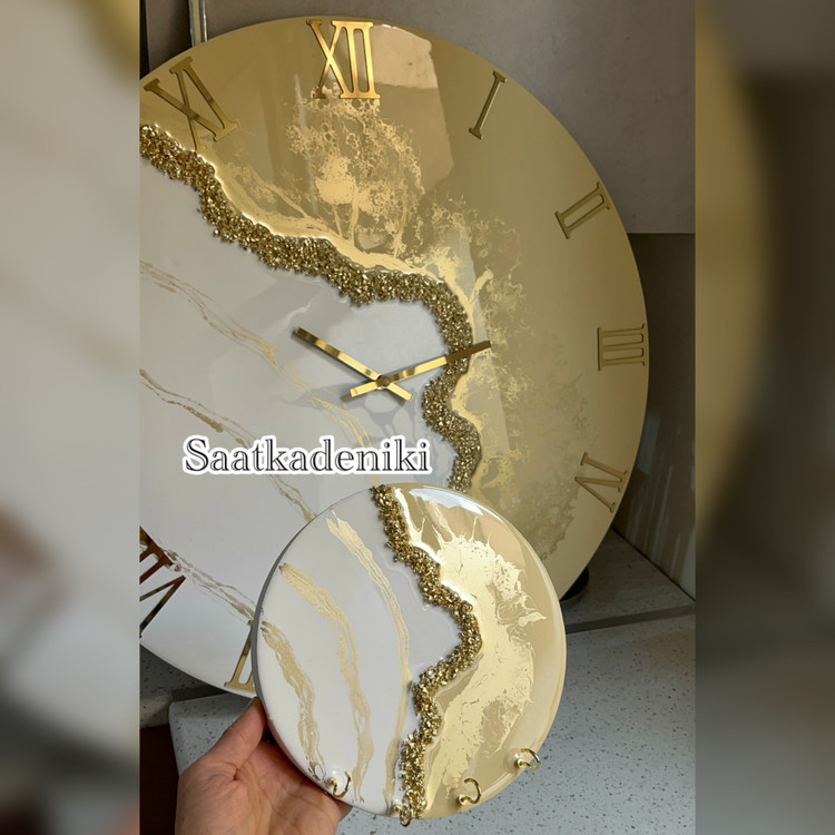 ست ساعت دیواری و جاکلیدی رزینی طرح ژئود